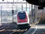SBB - ICN Gustaf Wenk bei der durchfahrt in den Bahnhof von Renens am 22.01.2011