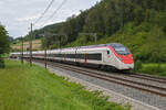 RABe 501 016-6 Giruno fährt am 27.07.2023 Richtung Bahnhof Tecknau.