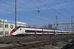 RABe 501 009-1 Giruno durchfährt am 20.02.2025 den Bahnhof Pratteln.