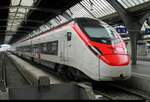 SBB - Triebzug RABe 93 85 0 501 013-3 im HB Zürich am 12.10.2025