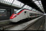 SBB - Triebzug RABe 501 029-9 im HB Zürich am 13.12.2025