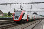RABe 502 228-5 Twindexx durchfährt am 12.05.2023 den Bahnhof Rupperswil.