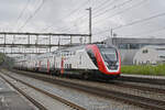 RABDe 502 019-8 Twindexx durchfährt am 12.05.2023 den Bahnhof Rupperswil.