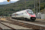 Nachschuss auf RABe 503 ??? (Alstom ETR 610) SBB als EC 358 von Milano Centrale (I) nach Basel SBB (CH), der den Bahnhof Rivera-Bironico (CH) auf der Gotthardbahn am Monte Ceneri (600) durchfährt.
Aufgenommen von einem öffentlich zugänglichen Parkplatz.
[20.9.2019 | 11:49 Uhr]