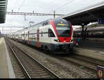 SBB - RABe 511 121 + 512 043 als IR von Zürich nach Biel bei der einfahrt in den Bahnhof Solothurn am 15.03.2026