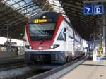 SBB - Triebzug RABe 511 115-3 beim verlassen des Bahnhof Lausanne am 22.09.2014