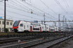 RABe 512 039-4 KISS durchfährt am 10.02.2026 den Bahnhof Pratteln.