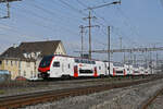 RABe 512 047-7 KISS durchfährt am 09.03.2026 den Bahnhof Pratteln.