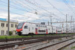 RABe 512 029-5 KISS durchf�hrt am 20.02.2026 den Bahnhof Pratteln.
