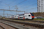 RABe 512 055-0 KISS durchf�hrt am 16.07.2026 den Bahnhof Pratteln.