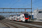 RABe 512 016-2 KISS durchf�hrt am 07.09.2026 den Bahnhof Rupperswil.