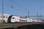 RABe 512 041-0 KISS durchf�hrt am 19.01.2026 den Bahnhof Pratteln.