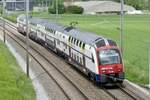 Der RABe 514 030  Regensdorf  am 18.5.23 kurz vor Bassersdorf.