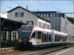 520 016-7 bedient die Strecke von Zofingen nach Lenzburg ber Suhr. (03.10.2009)