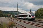 Ausfahrt am 20.09.2017 von RABe 521 208  seehas  zusammen mit RABe 521 205  seehas  als R (Engen - Konstanz) aus dem Bahnhof von Welschingen-Neuhausen in Richutng Singen (Hohentwiel).