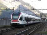 523 011 bei der Ausfahrt aus Erstfeld am 08.09.2007.