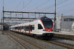 RABe 523 069, auf der S26 durchfährt am 09.03.2026 den Bahnhof Rupperswil.