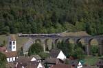 Auf der alten Strecke �ber den Hauenstein verkehrt st�ndlich eine S-Bahnzug.