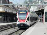 SBB - Ausfahrender Triebzug RABe 523 050 in Montreux am 01.05.2013