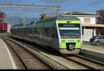 BLS - RABe 525 019 (4-Teilig) im Bhf. Busswil als Regio nach Lyss am 05.11.2025