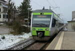 BLS - RABe 525 013  NINO  bei der einfahrt in den Endbahnhof in Büren an der Aare am 23.11.2025