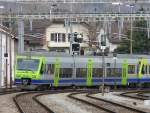 bls - NINA Triebzug 525 032 bei der ausfahrt aus den Bahnhof von Lyss nach Biel / Bienne am 02.03.2008