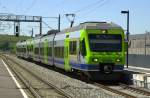 Doppeltraktion RABe 525 bei der Einfahrt in Bern Brnnen.