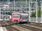 bls - Triebzug RABe 525 036-0 bei der einfahrt in den Bahnhof Burgdorf am 17.09.2012