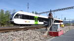 Ein Stadler GTW RABe 526 der thurbo als S12 bei der Einfahrt in Sargans von Chur her kommend.