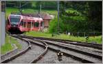 RE2864 mit GTW 280 trifft aus Biel/Bienne in Sonceboz-Sombeval ein.