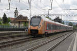RABe 526 224 Traverso der SOB durchfährt am 12.05.2023 den Bahnhof Rupperswil.