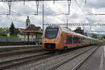 RABe 526 207 Traverso der SOB durchfährt am 12.05.2023 den Bahnhof Rupperswil.