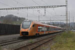 RABe 526 205 Traverso der SOB durchfährt am 04.03.2024 den Bahnhof Gelterkinden.