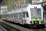 Der RABe 535 115  Trubschachen 2  und RABe 113 am 11.4.26 bei der Einfahrt in Interlaken West.