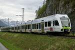Der Kambly RABe 535 115  Trubschachen 2  mit dem RABe 535 113 als RE9 nach Spiez am 11.4.26 kurz nach Interlaken West.