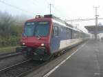 SBB - Triebwagen RBDe 4/4 560 121-6 im Morgennebel in Othmarsingen am 11.10.2009