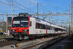 RBDe 560 268-5 durchfährt am 22.03.2023 den Bahnhof Pratteln.