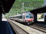 SBB - Triebwagen RBDe 4/4 560 216-4 an der Spitze als RE nach Delle im Bahnhof Biel am 18.05.2013