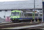 BLS - Triebwagen RBDe 4/4  565 736 im Werkstätte Areal der BLS in Bönigen am 04.02.2023