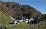 Einige wenige Uml�ufe  der RE Zweisimmen - Spiez (Interlaken Ost) wurden durch BLS RABe 565 Pendelz�ge abgedeckt. Das Bild zeigt einen solchen RE bei Weissenbach auf der Bunschenbachbr�cke. 
 
25. Nov. 2020
