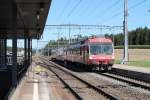 Hier die Einfahrt eines NPZ der BLS als S4 nacht Thun am 28.8. im Bahnhof Hindelbank. 