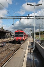 Hier fhrt ein NPZ der BLS als S4 nach Thun am 9.10.