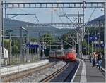Der TRAVYS  Schülerzug  erreicht den  neuen  Bahnhof von Le Day, welchem gegenüber seinem Vorgänger jeden Anschein von Ambiente abhandengekommen ist.