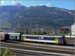 Wie blich fhrt RBe 540 071-8 auch heute wieder den IC 10790 von Chur nach Zrich HB im Anschluss an den Bernina Express. Im Hintergrund der Felsberger- und Haldensteiner Calanda. (30.09.2007)