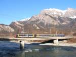 Regional Pendel RBe540 Chur-Ziegelbrcke-Chur,auf der Rheinbrcke bei Bad Ragaz am 10.01.05