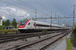 ICN 500 012  Jean Rudolf von Salis  durchfährt den Bahnhof Pratteln. Die Aufnahme stammt vom 09.06.2022.