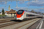 RABe 501 028-1 Giruno durchfährt den Bahnhof Rupperswil. Die Aufnahme stammt vom 07.02.2022.