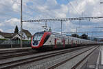 RABDe 502 004-0 Twindexx durchfährt den Bahnhof Rupperswil. Die Aufnahme stammt vom 17.07.2021.