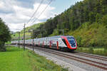 RABDe 502 005-7 Twindexx fährt am 20.09.2022 Richtung Bahnhof Tecknau.