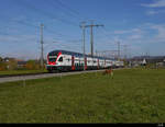 SBB - RE nach Bern mit dem Triebzug RABe 511 102 unterwegs bei Lyssach am 31.10.2020